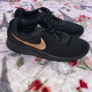 Black Nike Running Shoes